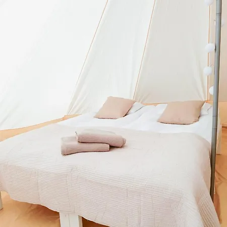 Luxury tent Venejoen Piilo - Sammal